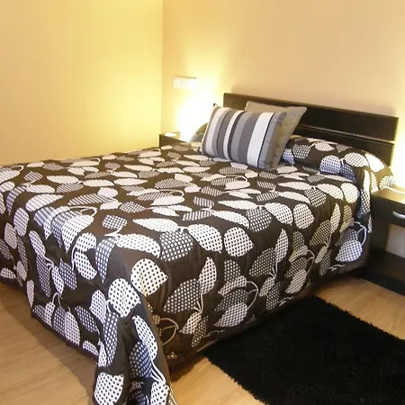 Mendi Alai ホテル カランサ