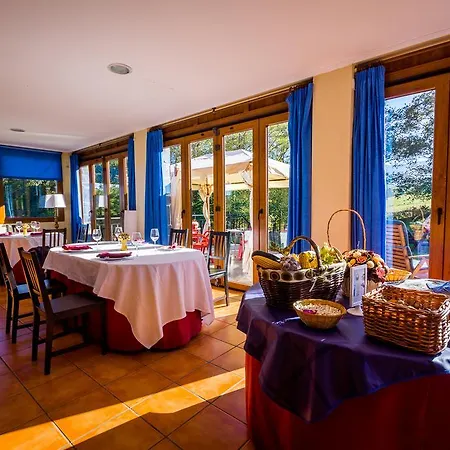 Mendi Alai ホテル