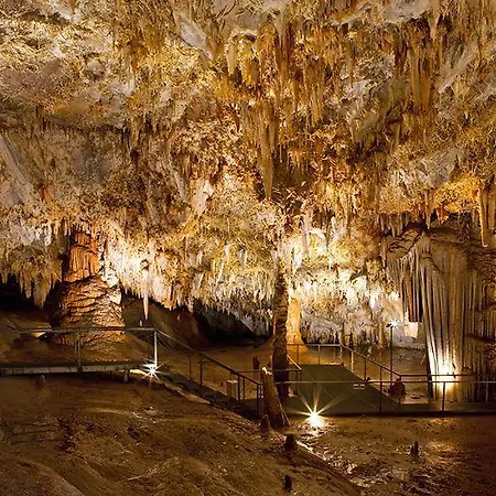 ホテル Mendi Alai 3*