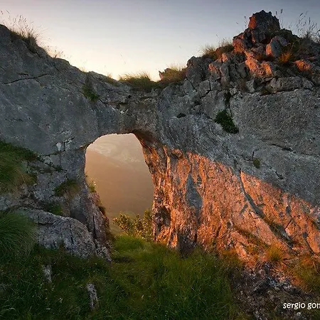 Mendi Alai ホテル 3*